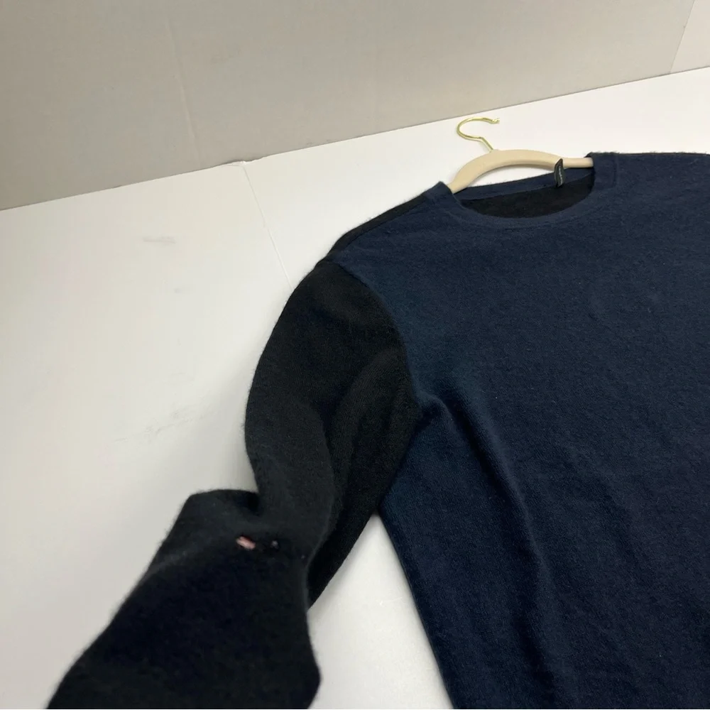 Theory Hilles Crewneck Cashmere‎ Sweater 100% Cashmere Mens NO SIZE TAG *FLAWED